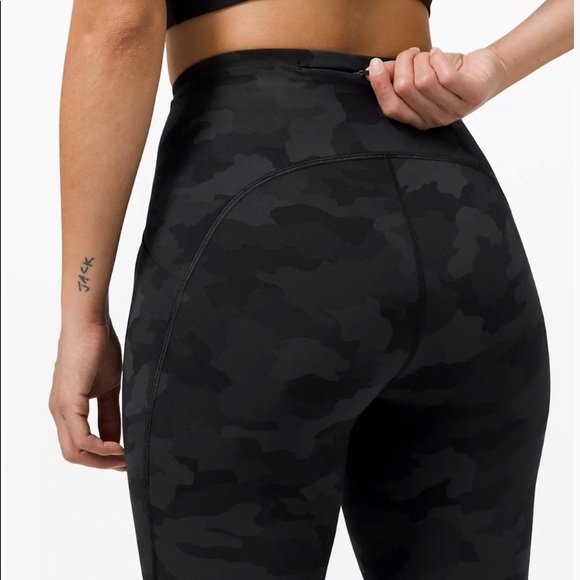 🚩SOLD🚩HP - Lululemon Athletica Swift Speed HR 21” Tights - NWT $118 retail - Picture 3 of 10
